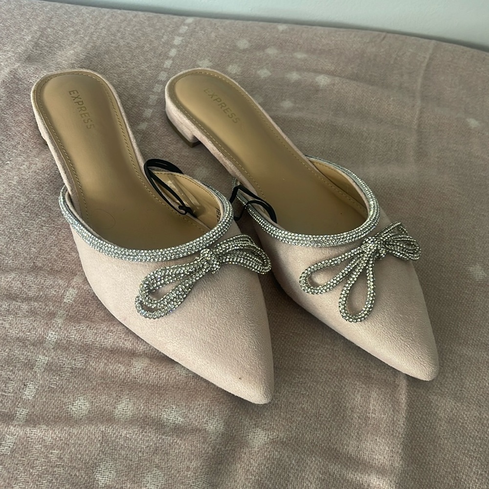 Express Size 10 women’s sparkle baby pink flats